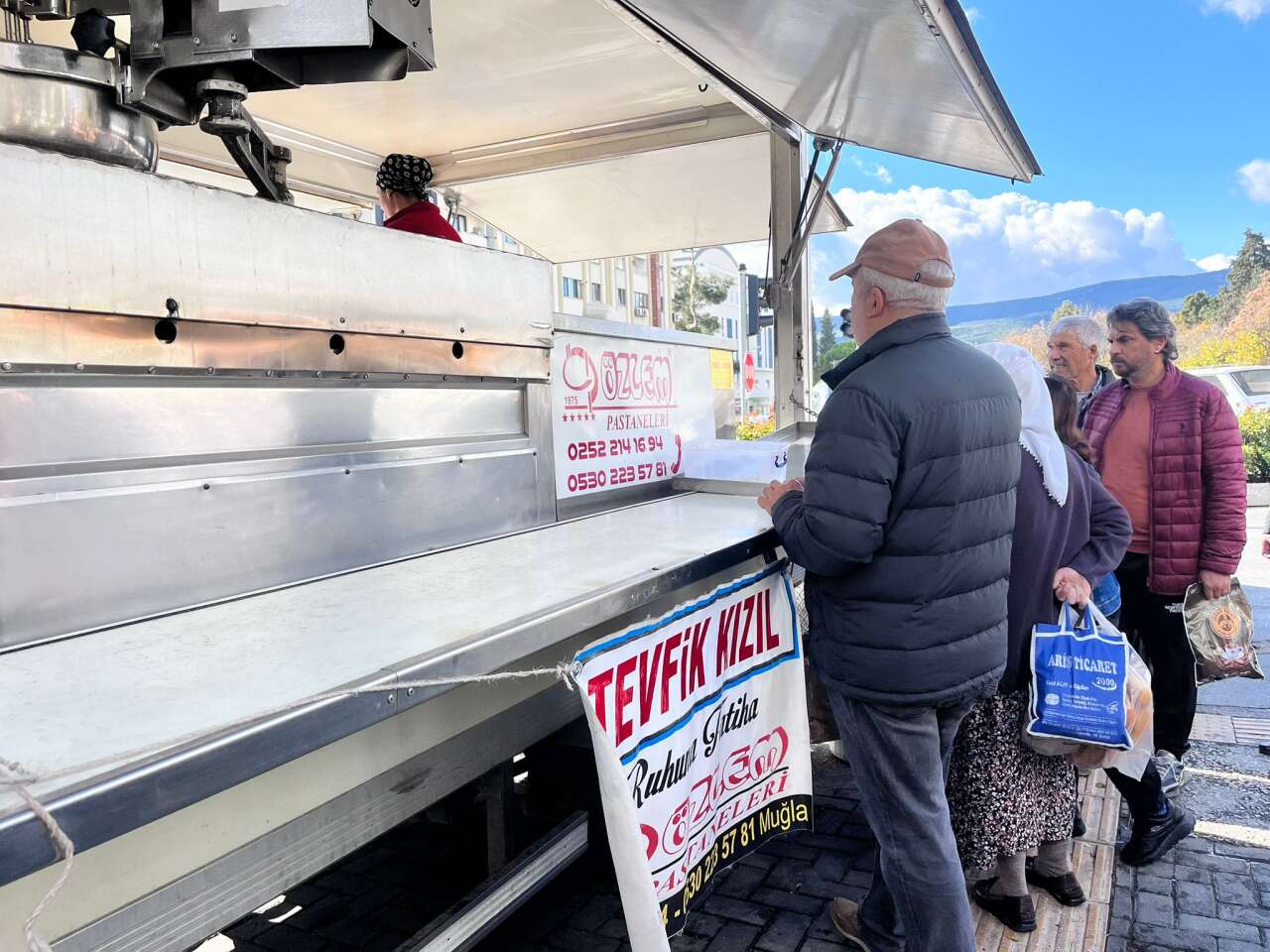 CHP İl Başkanı Nail Kızıl’dan Babasına Duygulandıran Vefa 5